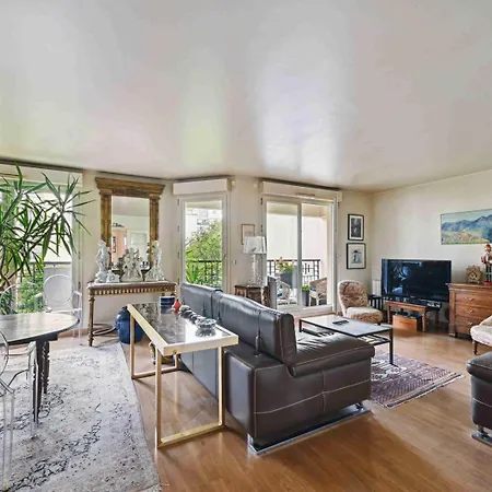 Le Grandiose Apartment *